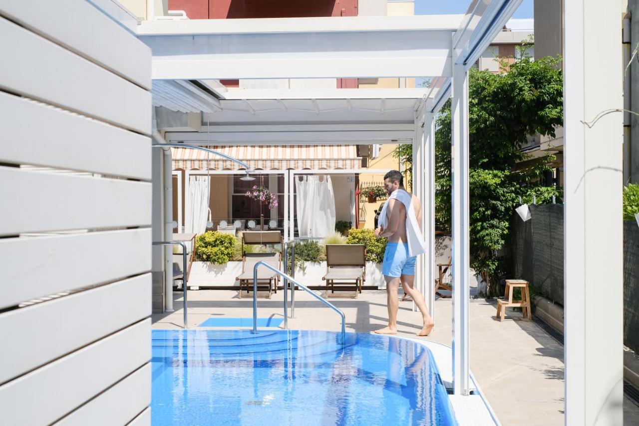 Hotel Thea Bellaria-Igea Marina Dış mekan fotoğraf
