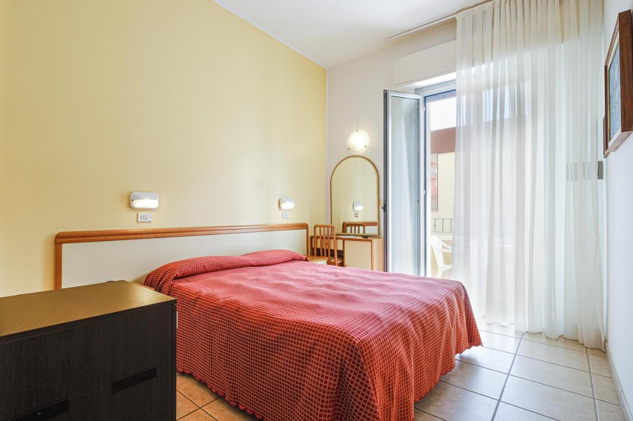 Hotel Thea Bellaria-Igea Marina Dış mekan fotoğraf
