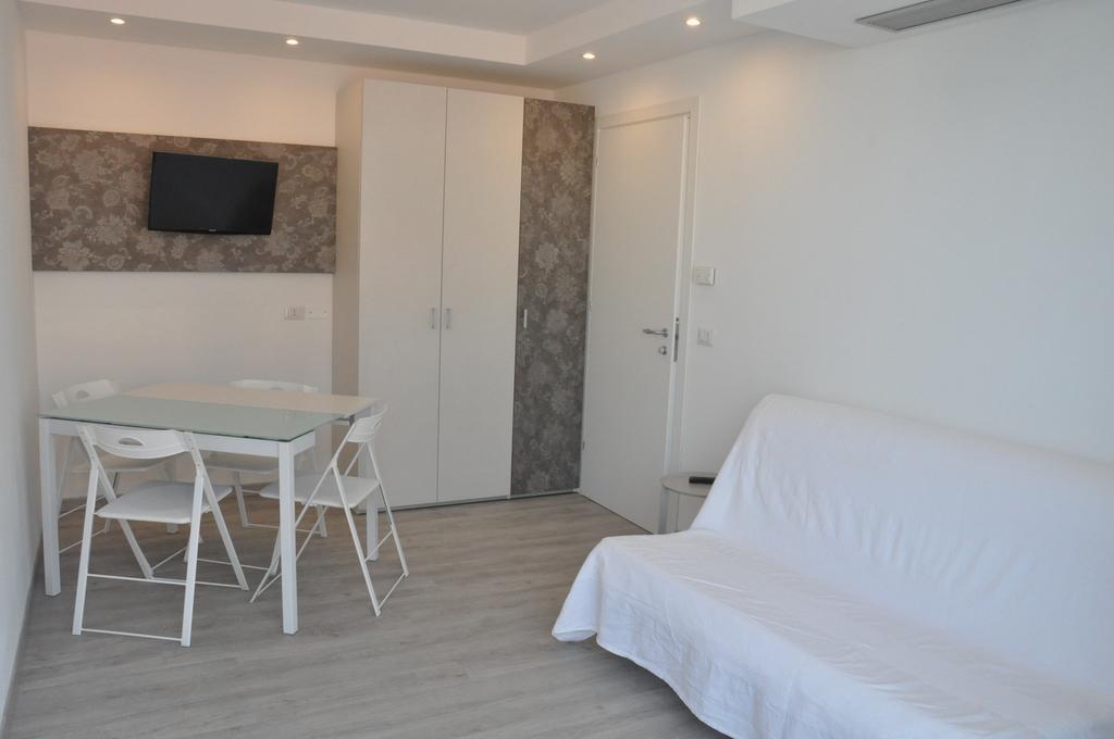 Hotel Thea Bellaria-Igea Marina Dış mekan fotoğraf
